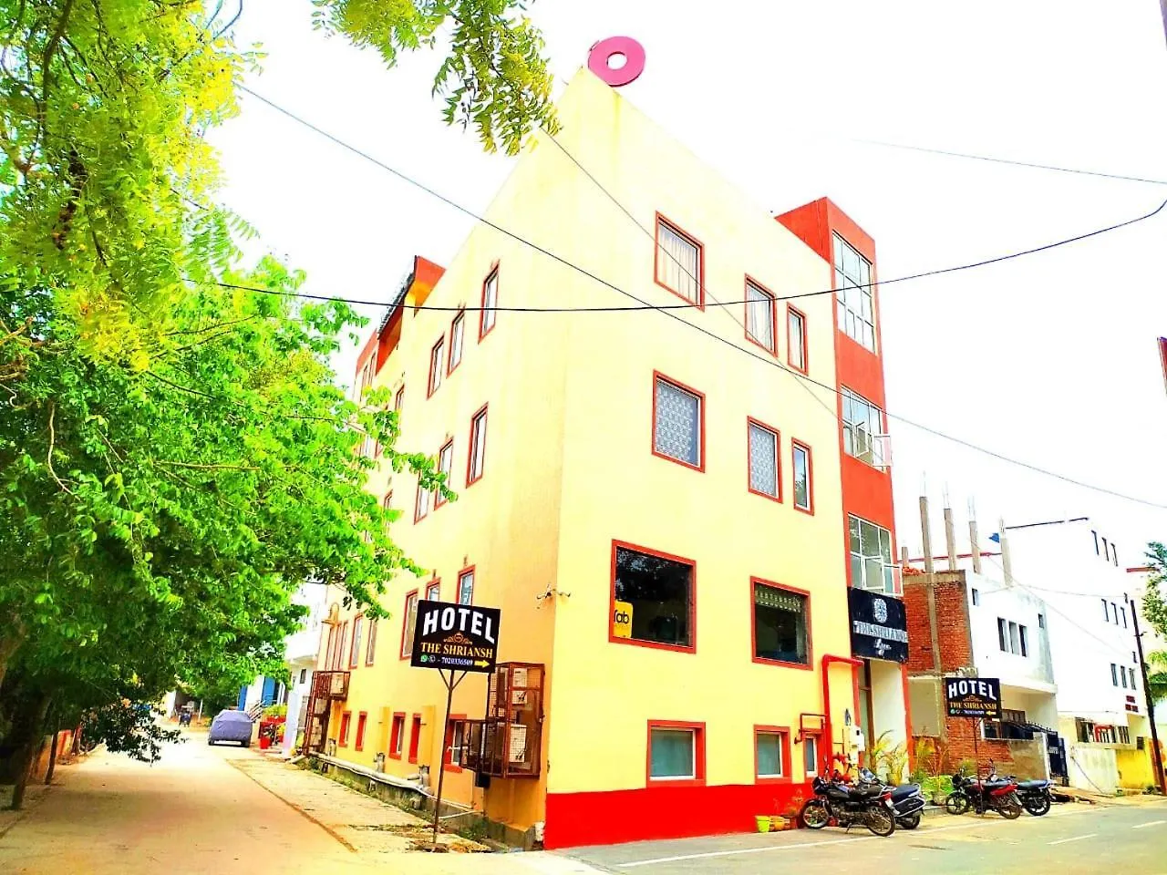 Hotel Shriansh Agra  3*, Agra (Uttar Pradesh) India